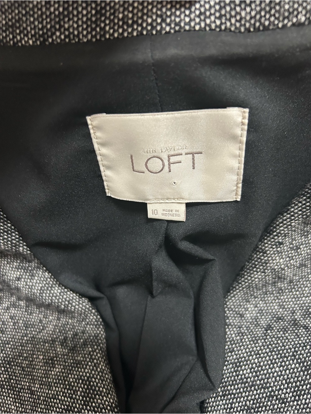 LOFT Charcoal Gray Tailored Blazer Jacket - Picture 2 of 3
